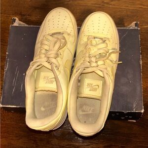Nike Air Force 1 Lemon Sneakers